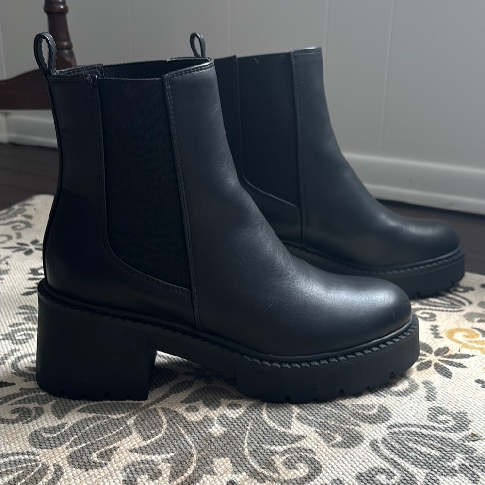Madden Girl Chelsea Boots